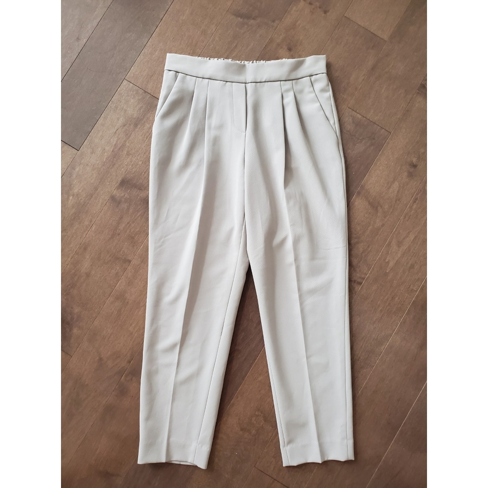 *SOLD* Like-New Aritzia Babaton Cohen Pants - Picture 2 of 7
